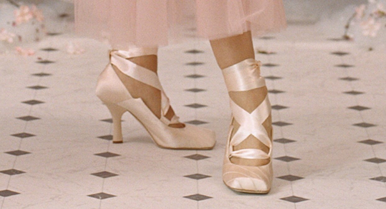 Heeled pointe shoes outlet