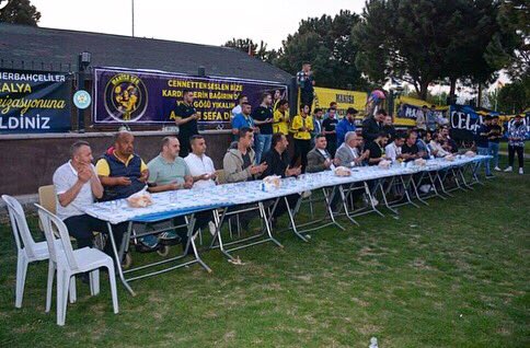 salihligfb_'s tweet photo. BÖLGE İFTARIMIZDAN KARELER... https://t.co/1gGvYLxN70