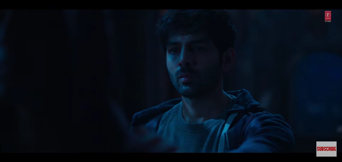 jay_ram_bhagvan's tweet photo. The scripts chiisen by the Aaryan is very exciting and grispy scripts. Now he is coming with horror comedy with kiara and tabu. Hope it will be also a huge hit over audience . As usual killing looks of #KartikAaryan https://t.co/qd7RCq3MOx