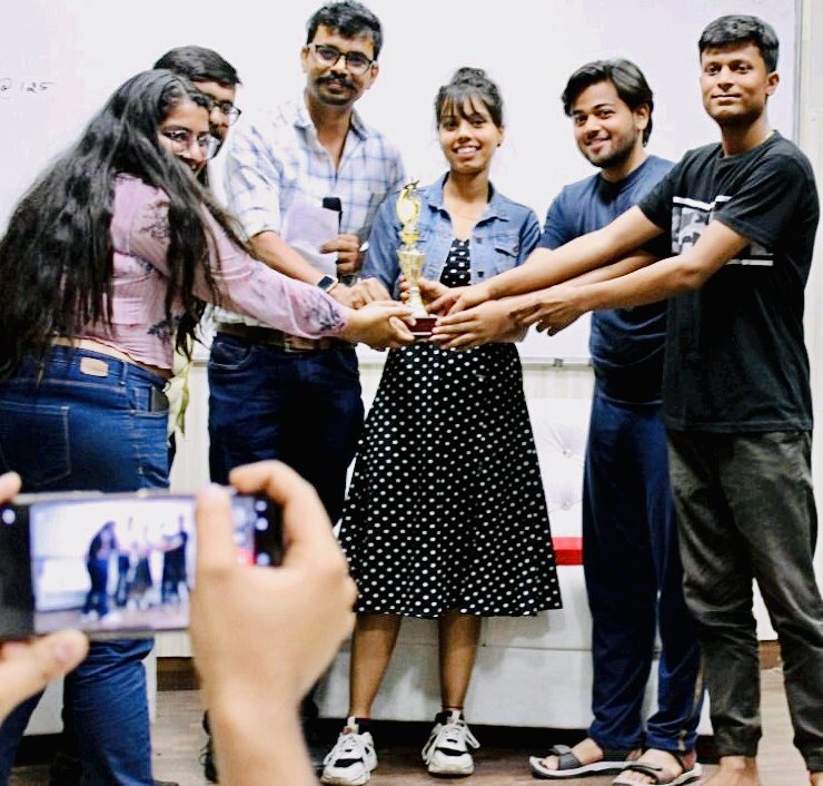 pixie27ai's tweet photo. Winning is the consequence of teamwork!

And this time WE are the #Winner of the JU'RHYTHM Hackathon 2022 at @jecrcuniversity 

WE => @gupta_kush26 and @Prakhar_1141 :))

#WINNER #hackathon #victory https://t.co/nzCmIKVfBK