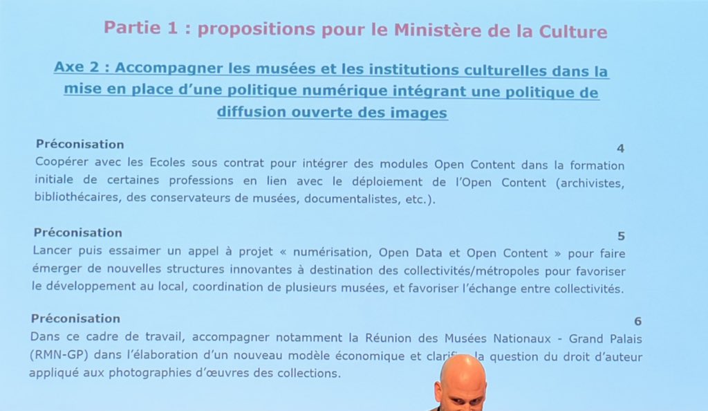 Important construire un discours positif:
- Comment faire POUR le public, et un public toujours plus diversifié ?
- Comment faire AVEC le public pour augmenter le savoir général (et non le percevoir comme une crainte) ? Quelques recommandations ci-dessous ⤵️ v/ <a href="/Wikimedia_Fr/">Wikimédia France</a>