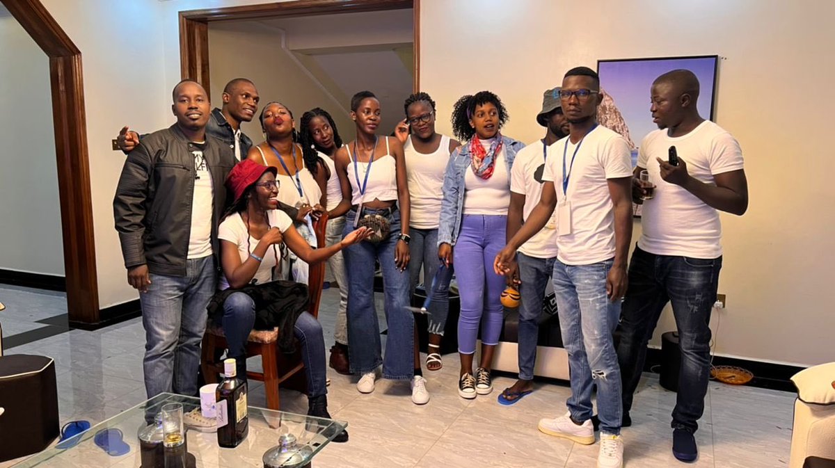 Rotaract Club of Lake Victoria tweet media