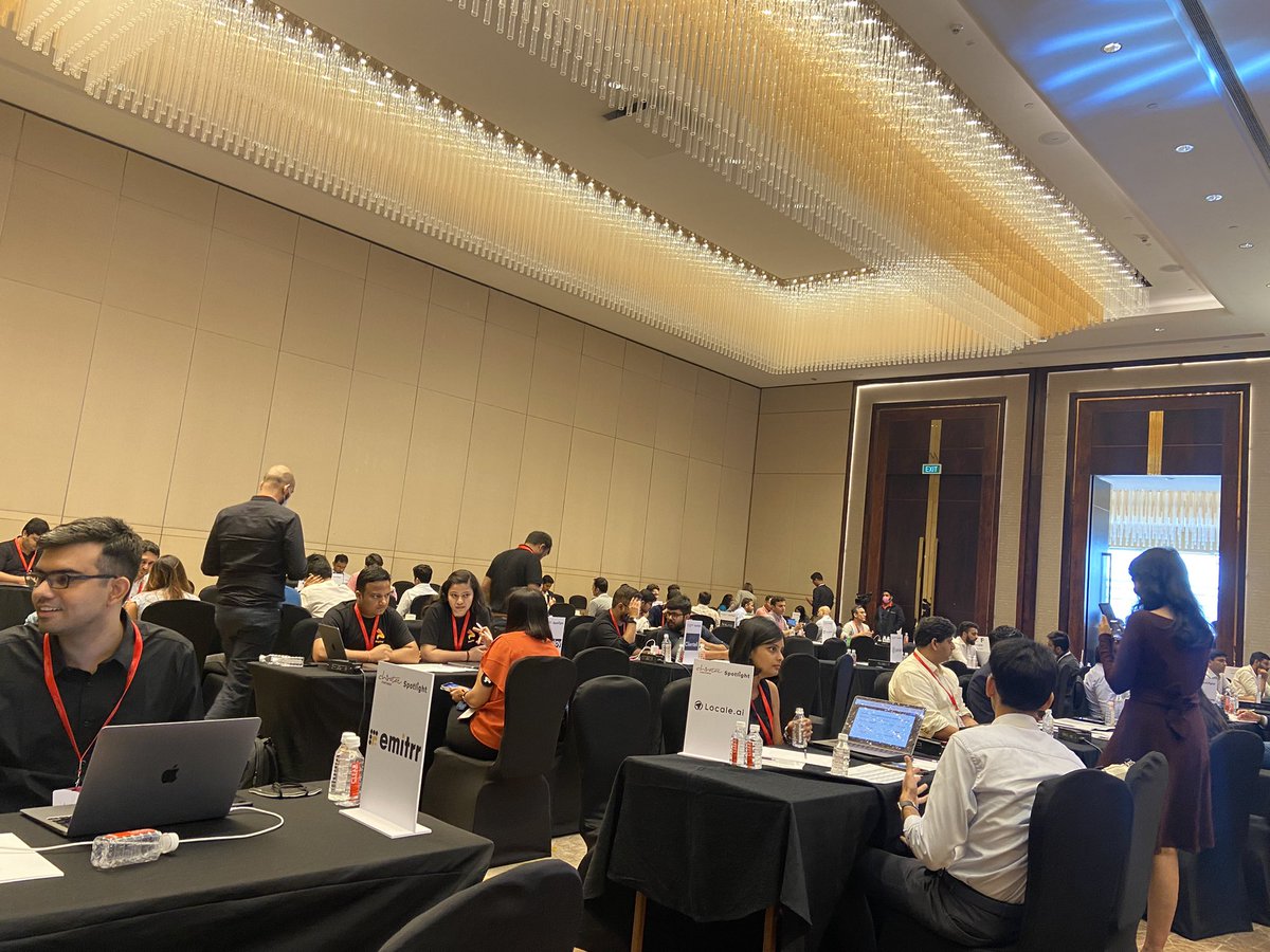 milindbio's tweet photo. Jam packed @ChirataeVC… #Spotlight 100+ investors and 30+ startups under one roof….@Weinnovate2 sensitising the #investor community about #Indian  innovation #infection prevention #AMR @venture_center @BIRAC_2012 @sudhirksethi @derbifoundati0n https://t.co/MxJWt6VoqD