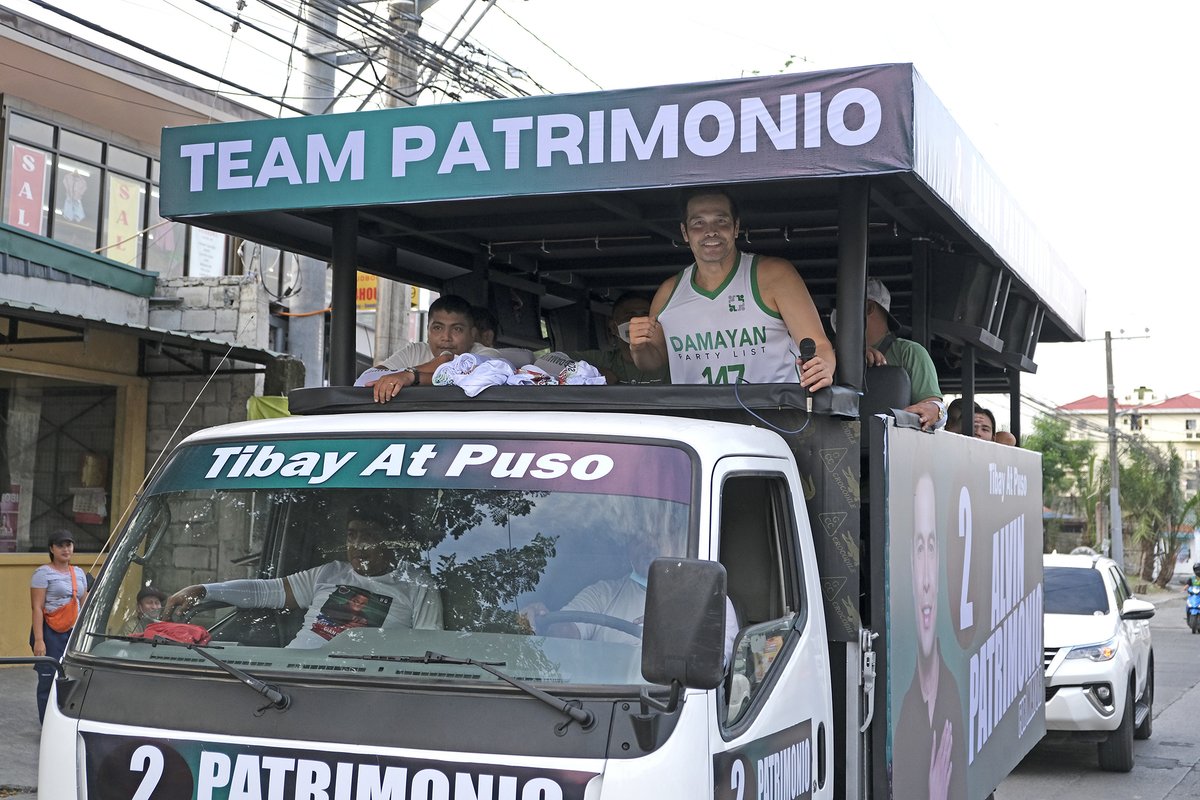 DamayanParty's tweet photo. LOOK: Basketball legend Alvin “The Captain” Patrimonio wears a #DamayanPartyList jersey during a recent campaign caravan in Cainta, Rizal. The four-time MVP is also running for mayor of the highly urbanized town.  
#Halalan2022 #Eleksyon2022 #Elections2022 #147Damayan https://t.co/0Wt94dhM5B