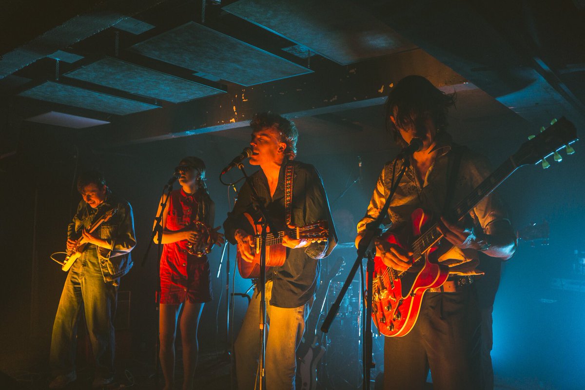 voltabxl's tweet photo. This was Vito! The Belgicana band gifted us with tunes full of love and good memories. See you soon, Vito! 🤠🧡

Don’t forget to lookup our website and catch up the next shows in VOLTA ➡️ https://t.co/Lq5YHa3Frb

📸 by @thats_el

#voltabxl #brussels #concert https://t.co/eaKYhqOxtw