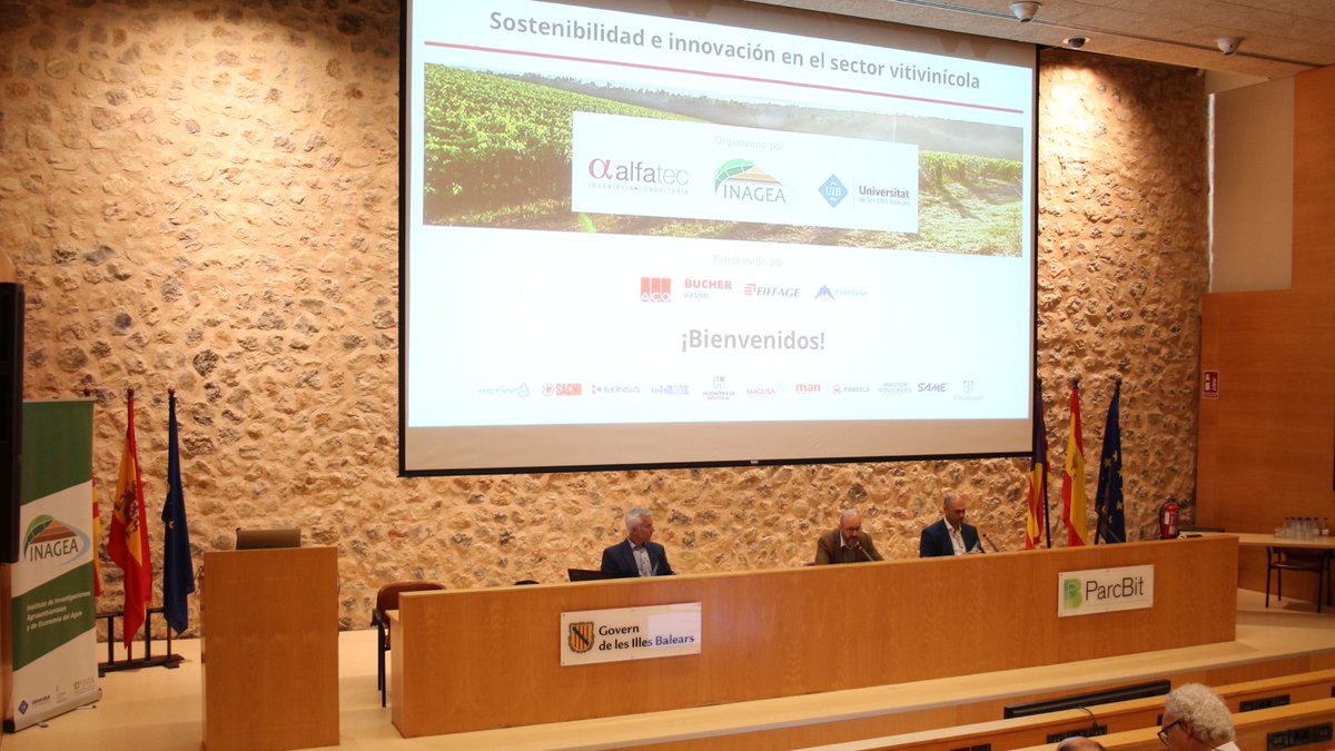 UIBuniversitat's tweet photo. #Sostenibilitat i #innovació en el sector vitivinícola
 
L’@Inagea_es i #Alfatec Ingeniería organitzen una jornada tècnica al @parcbit 👉 https://t.co/yZX3kFe4hq https://t.co/Qwm4bEE9jZ