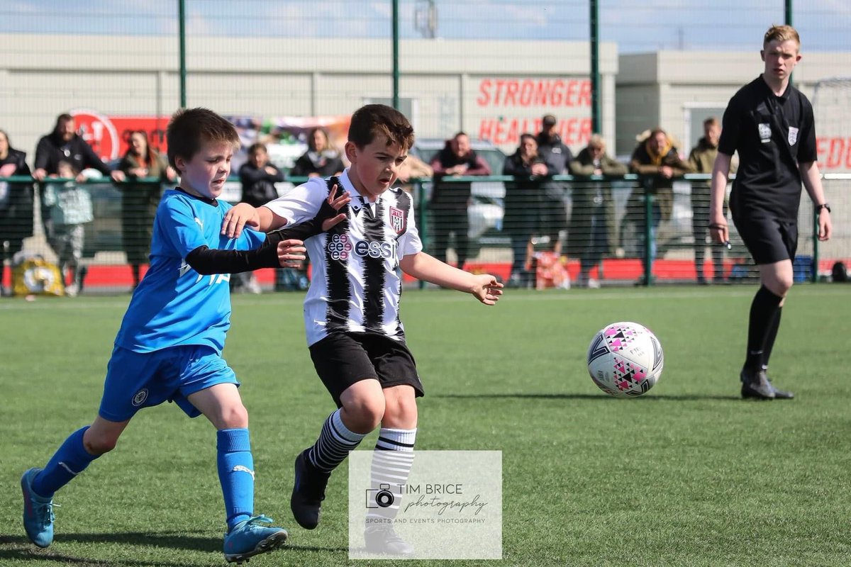 flintacademy's tweet photo. On Sunday, our U8’s traveled to @academyftfc football festival which included teams such as @EvertonAcademy @officialcufc @Boro @NFFC @StockportCounty @OfficialBWFC @the_nomads @shrewsacademy @ShrimpsAcademy @SheffieldUnited 

Fantastic opportunities for our young players! 

⚪️⚫️ https://t.co/8Tgz94ifKI