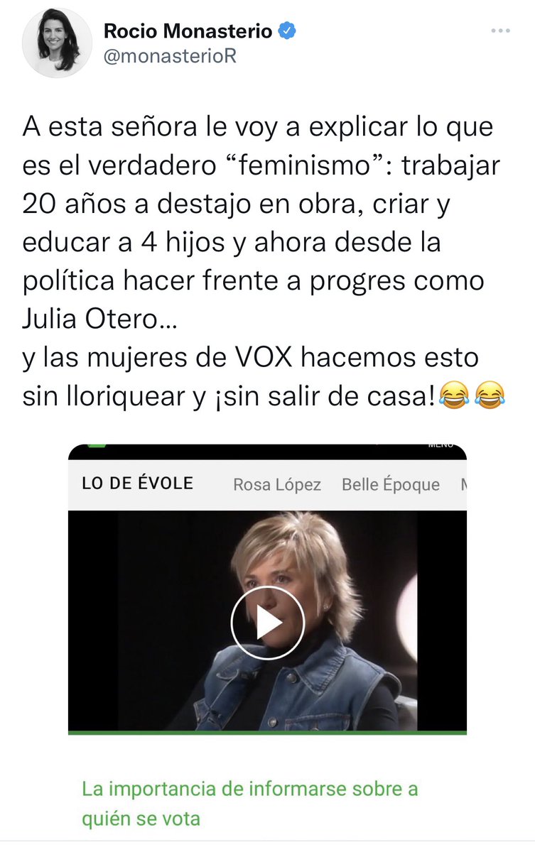 EmilioDelgadoOr's tweet photo. A esta señora de mansión de cuatro plantas le voy a explicar lo que te queda, como a mi padre, después de más de 42 años cotizados a pie de obra como oficial de primera de albañilería: Mil cien euros de pensión.
Tú no has hecho destajo ni para falsificar planos. Arquitecta. https://t.co/Kjpmsgpjvf