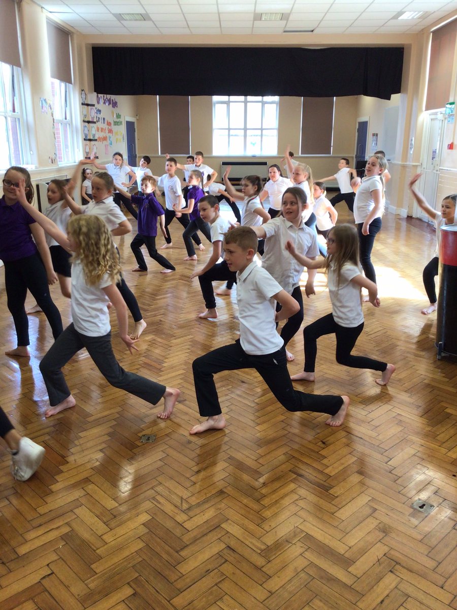 bedlingtonstationprimary tweet media