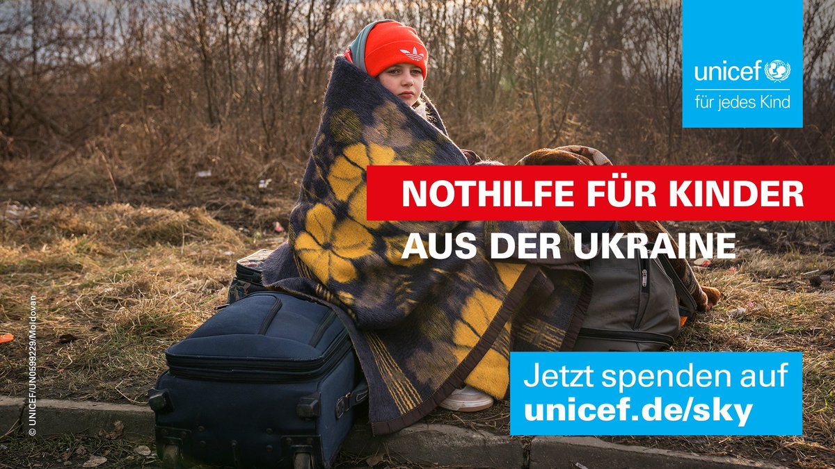 SkySportDE's tweet image. Wir sind heute live in Dortmund und übertragen das Benefizspiel des @BVB gegen @DynamoKyiv. 

Jedes verkaufte Ticket hilft.

Und auch sonst kann geholfen werden - im Speziellen, um die Lage der Kinder in der Ukraine zu verbessern. 
👉 unicef.de/sky 

#StandWithUkraine