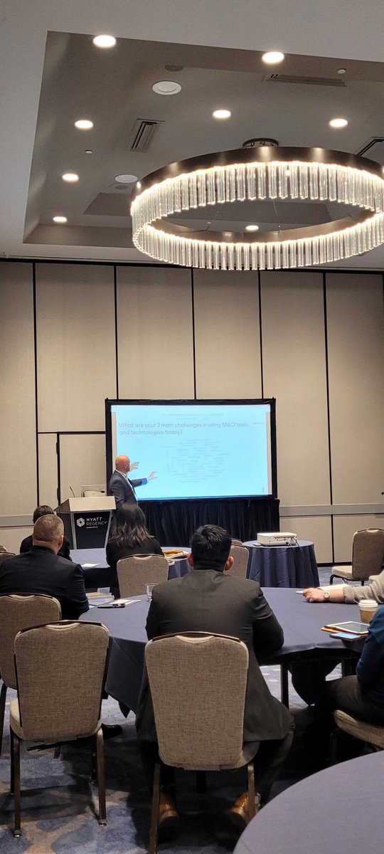 Comintelli's tweet photo. Yesterday at #IntelliCon Jesper Ejdling Martell gave a thought-provoking workshop that introduced a framework to embed information technology in an organization in order to evolve Market & Competitive Intelligence
Thank you to all that attended. @SCIP https://t.co/LcjGpr3WIy