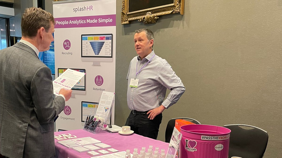 SplashBI's tweet photo. Attending #PAWorld22? Don’t forget to stop by our booth “#SplashHR” and say “Hi” to our team!
Also, enter our prize draw and stand a chance to win an Amazon Fire tablet! @sfatkins21 #peopleanalytics #datadriven #Analytics https://t.co/YlA9kwL1DQ
