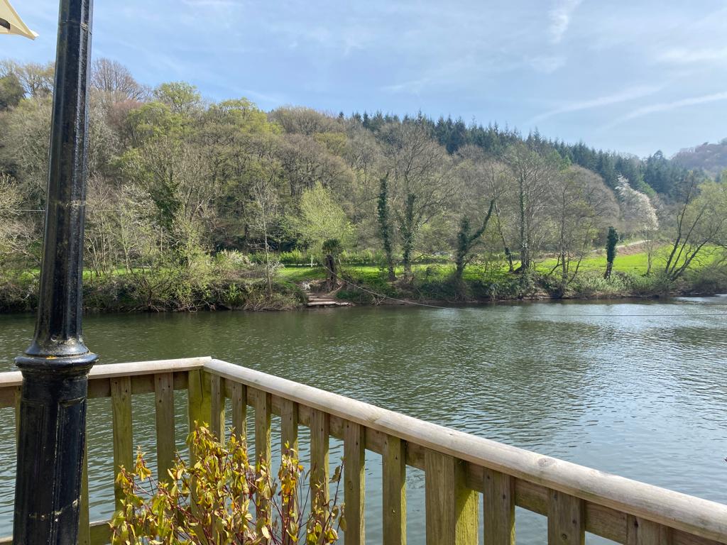 KenningtonOsteo's tweet photo. Enjoyed soaking up the sun in Ledbury last weekend to enjoy this gorgeous weather we're having at the moment! 🌞

Nothing beats getting out of the bustling city to enjoy some time off with family and friends.

#weekendvibes #tuesdayvibe #weekendfun #weekendmood https://t.co/xEcSJhxp0l