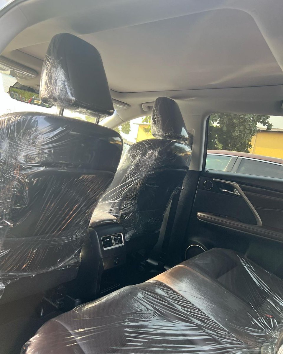 Tulahautos's tweet photo. Condition: Foreign Brand: Lexus  Model: 2019 RX350 Grade: A Accident Free  Chilling AC Lagos Cleared Duty paid Location: Benin City  For more inquiries call or WhatsApp us on 08065752483 or send a DM  Refer and earn   #cardeals #carsales #Benincars #Cleancars #Benincar #foreign https://t.co/0b82eP2cjs