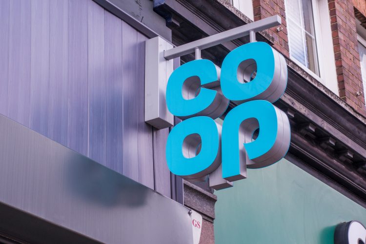 NewFoodMag's tweet photo. Supermarket @coopuk has joined other retailers in scrapping #usebydates on one of its own-brand products in the hopes of reducing #foodwaste. https://t.co/vtTq48ckL9 https://t.co/WwVDneGt5A