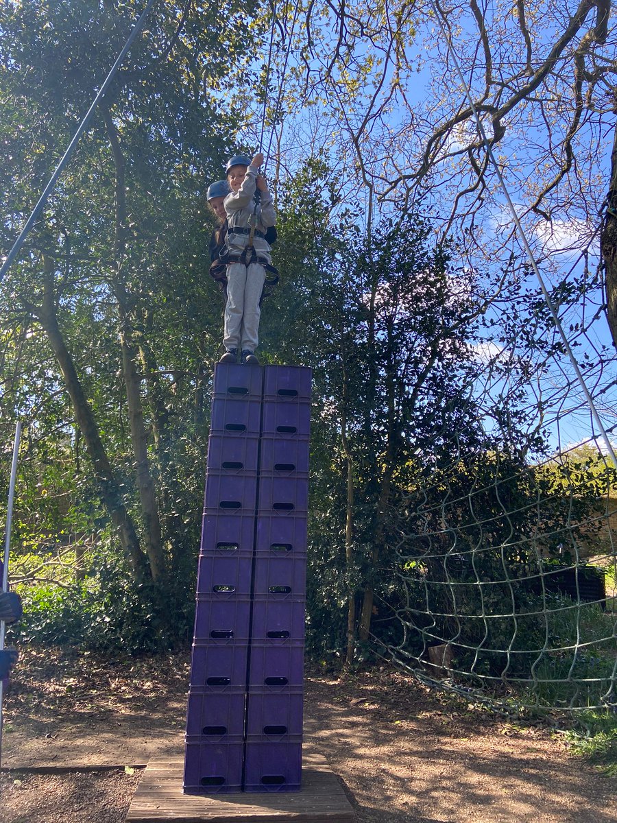 OrmistonHerman's tweet photo. Activity 1 for Miss Meakin's group. #CrateStack #HowHighCanYouGo https://t.co/LWFOMyusrY