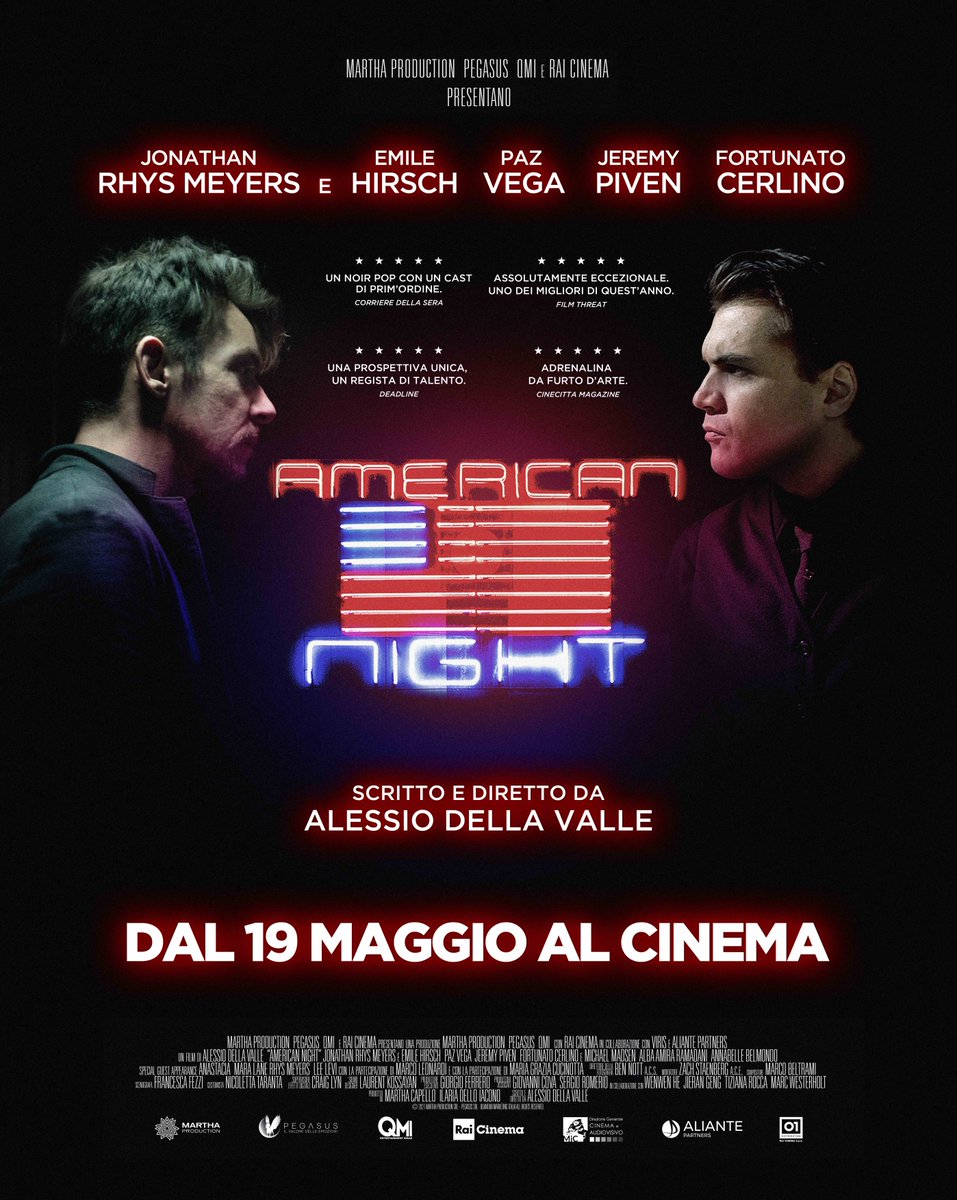 Arriva finalmente in Italia il noir adrenalinico #AmericanNight con un cast internazionale d'eccezione. Ambientato nel mondo dell'arte contemporanea di New York, il puzzle movie è firmato dal regista #AlessioDellaValle. Dal 19 maggio al cinema!