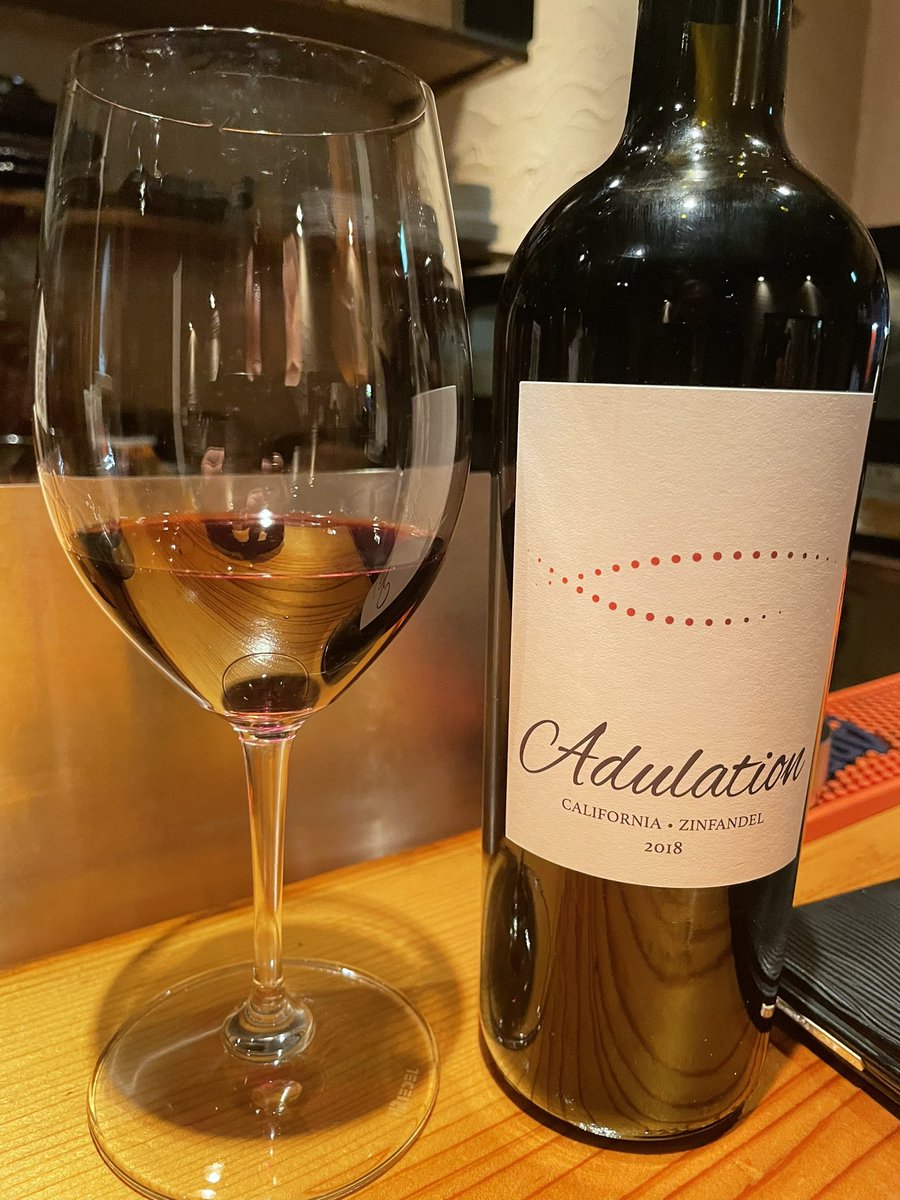 DwrskLUVDACfKKP's tweet image. 今日のワイン

#Adulation
#ばーるSASA
#中洲