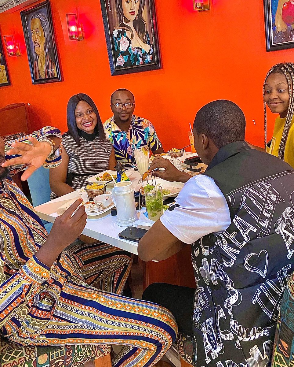 It’s Tuesday Amigos 🤠 . Don’t forget to stop at your favorite Mexican spot. 10% off all meals on purchase. Eat Tacos, Taste Mexicó 😁🇲🇽🇳🇬