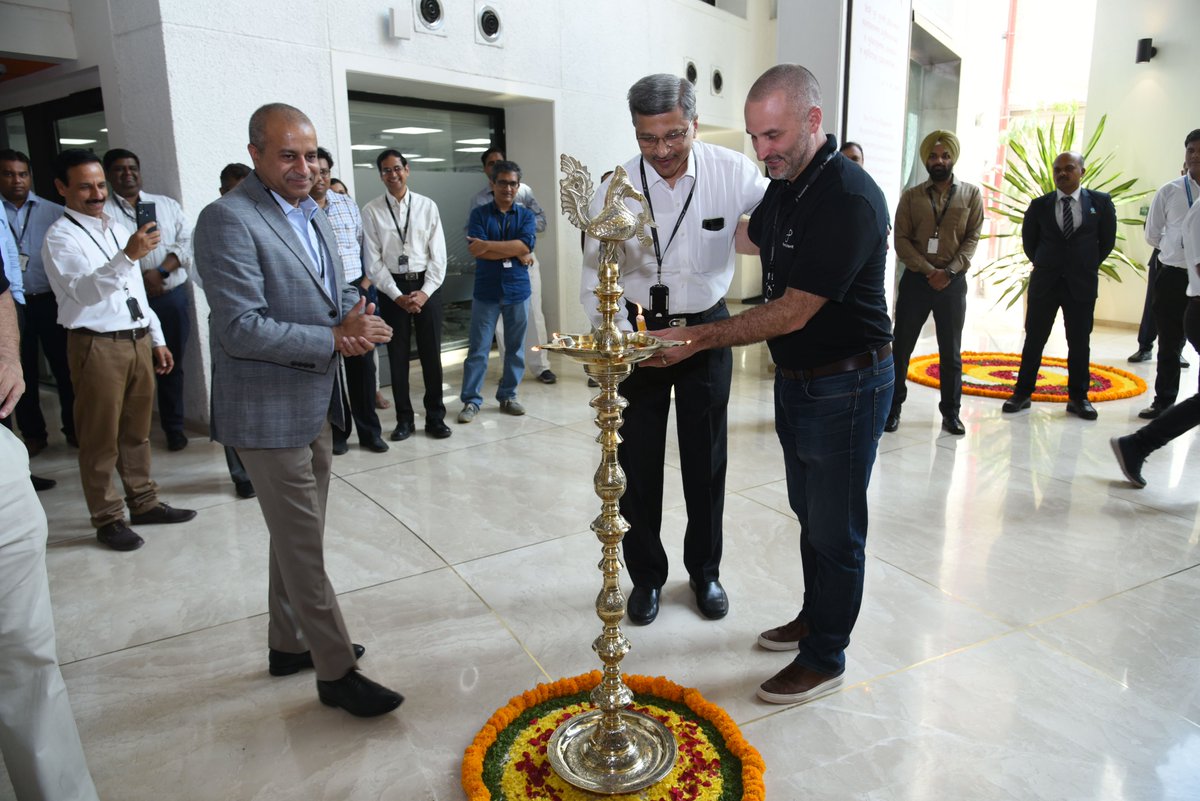 Persistentsys's tweet photo. Cutting edge, progressive and comfortable is the attributes that define our newly revamped headquarters in Pune. #LifeAtPersistent #SeeBeyondRiseAbove https://t.co/rKsEOLRfi5