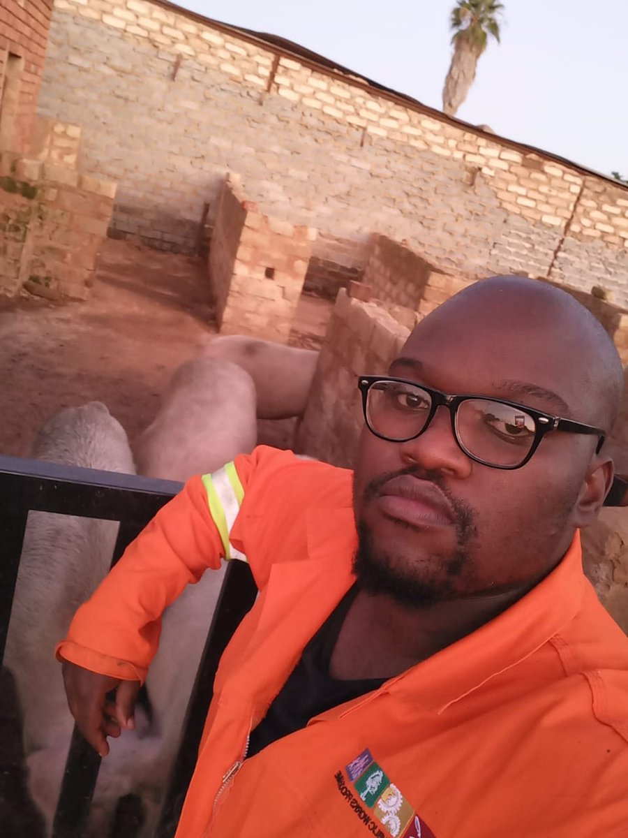 LM_Maimane's tweet photo. As I continue my journey in the energy space, I'm thrilled to announce that I have been selected I have been selected for the #OAP22 programme. Working towards a sustainable energy future for all.
#EnelFoundation #SEforALL #OpenPowerAfrica2022
With that being said, let's farm. https://t.co/oObyedVcks