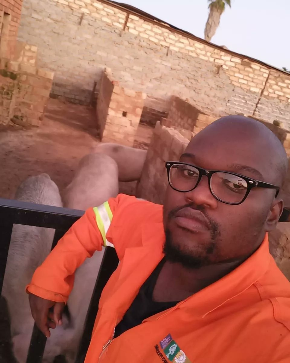 LM_Maimane's tweet photo. As I continue my journey in the energy space, I'm thrilled to announce that I have been selected I have been selected for the #OAP22 programme. Working towards a sustainable energy future for all.
#EnelFoundation #SEforALL #OpenPowerAfrica2022
With that being said, let's farm. https://t.co/oObyedVcks