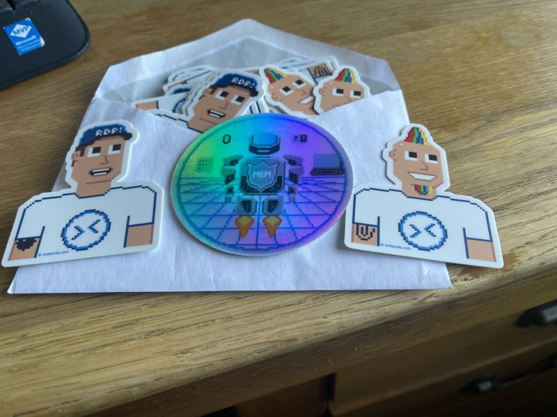 virtualmanc's tweet image. I got my #AVDPUNKS stickers! Thanks so much @BenMartinBaur1 &amp;amp; @_DanielWep!! If you have not seen it I highly recommend you check out their website, they have been putting out some amazing content - avdpunks.com