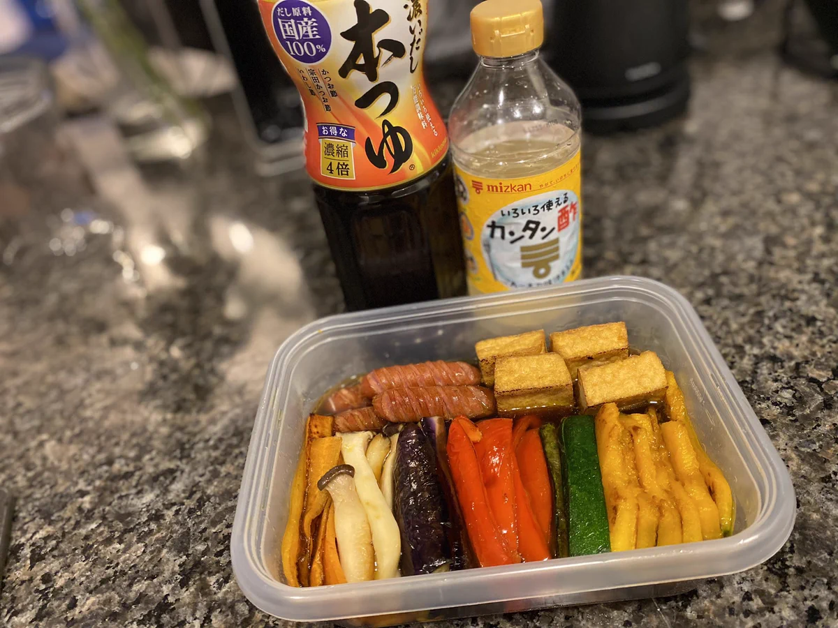 バズるレシピに外れなし！？夏野菜を美味しく食べれる！必要なのは『めんつゆ』と『お酢』だけ♪