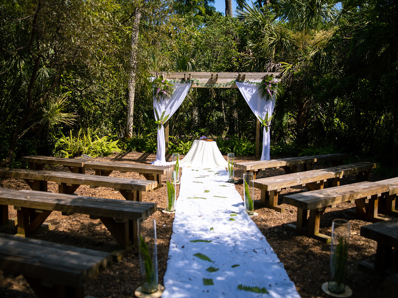 ExperienceLove3's tweet photo. Congratulations Sergio &amp; Benita
Wishing you lifetime of love and happiness 💕
.
Event Planner - Experience Love Events
Photographer - @aciphotography https://t.co/PeVM9QAOcs