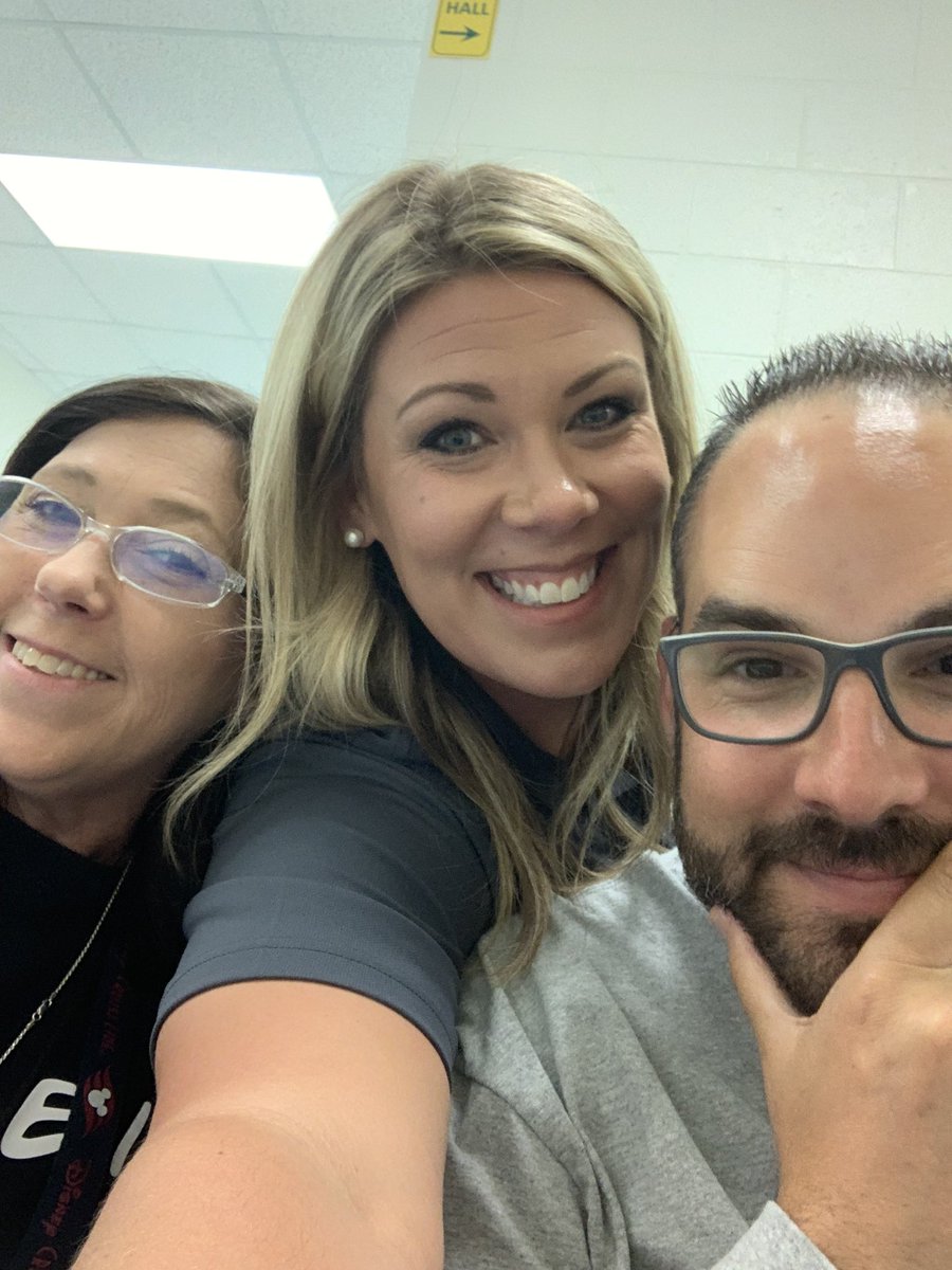 hwilliams_TRE's tweet photo. We’ve survived day two of #GMAS at @Timberridge_HCS!!! Super thankful for these two!!!! #testingteam https://t.co/fGLMmj5tbO
