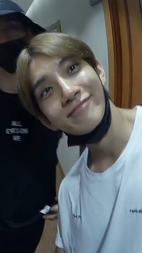 shuansae's tweet image. sorry sa spam tungkol sa old acct ko hahaha sobrang happy lang bumalik na sya after 2 years 😭🤣