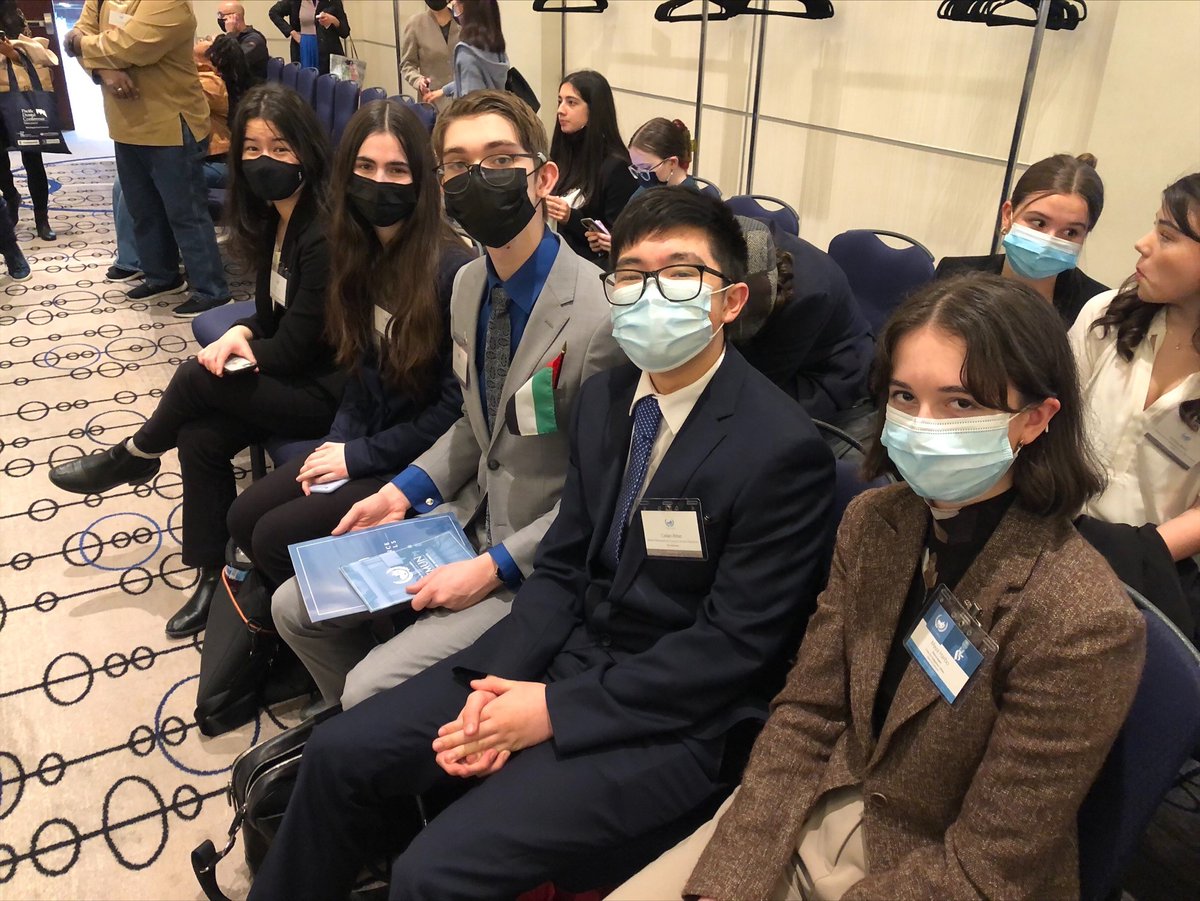 QMSDuncan's tweet photo. Model UN Team earns accolades for performance at @vancouvermun: Kieran D. ('24) Outstanding Delegate, Maia C. ('24) Honourable Mention &amp; Matilda C. (2018-2021) Outstanding Delegate. 
@CAISboarding @ISABC1 #ModelUN #Debate #WeAreQMS #VMUN https://t.co/CFABsMYoQ8
