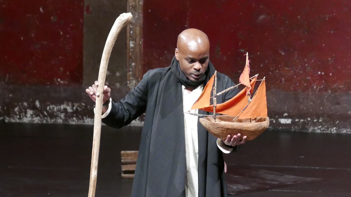 BouffesDuNord's tweet photo. • Dernière semaine 🌪️ •
La dernière semaine de représentations de "#TempestProject" débute ce soir !
👉 Pièce est mise en scène par Peter Brook et Marie-Hélène Estienne, issue d'une recherche autour de "La Tempête" de William Shakespeare.
🎟️ https://t.co/qfNJev30we https://t.co/5M9k9ocdKy