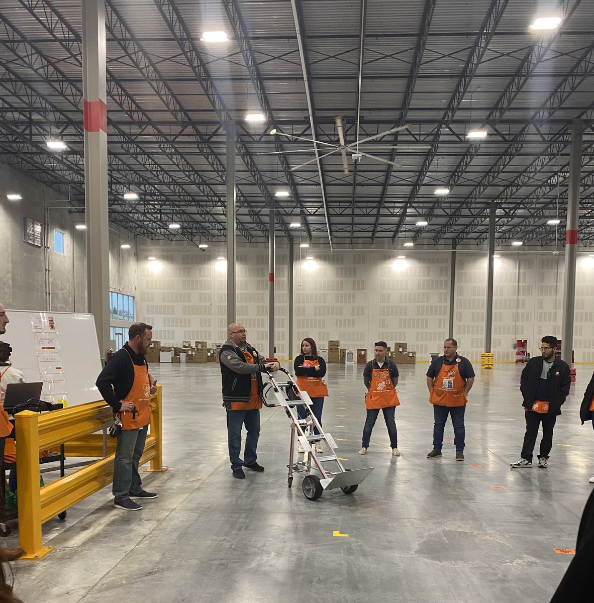 Renee Powers (@reneethd) on Twitter photo “Every meeting starts with Safety” - Drake 🚧 Great job driving safety everyday with associates in Team Omaha @MattWorkmanTHD <a href="/HDMDMCO/">HD Darrick</a> “Every meeting starts with Safety” - Drake 🚧 Great job driving safety everyday with associates in Team Omaha @MattWorkmanTHD <a href="/HDMDMCO/">HD Darrick</a>