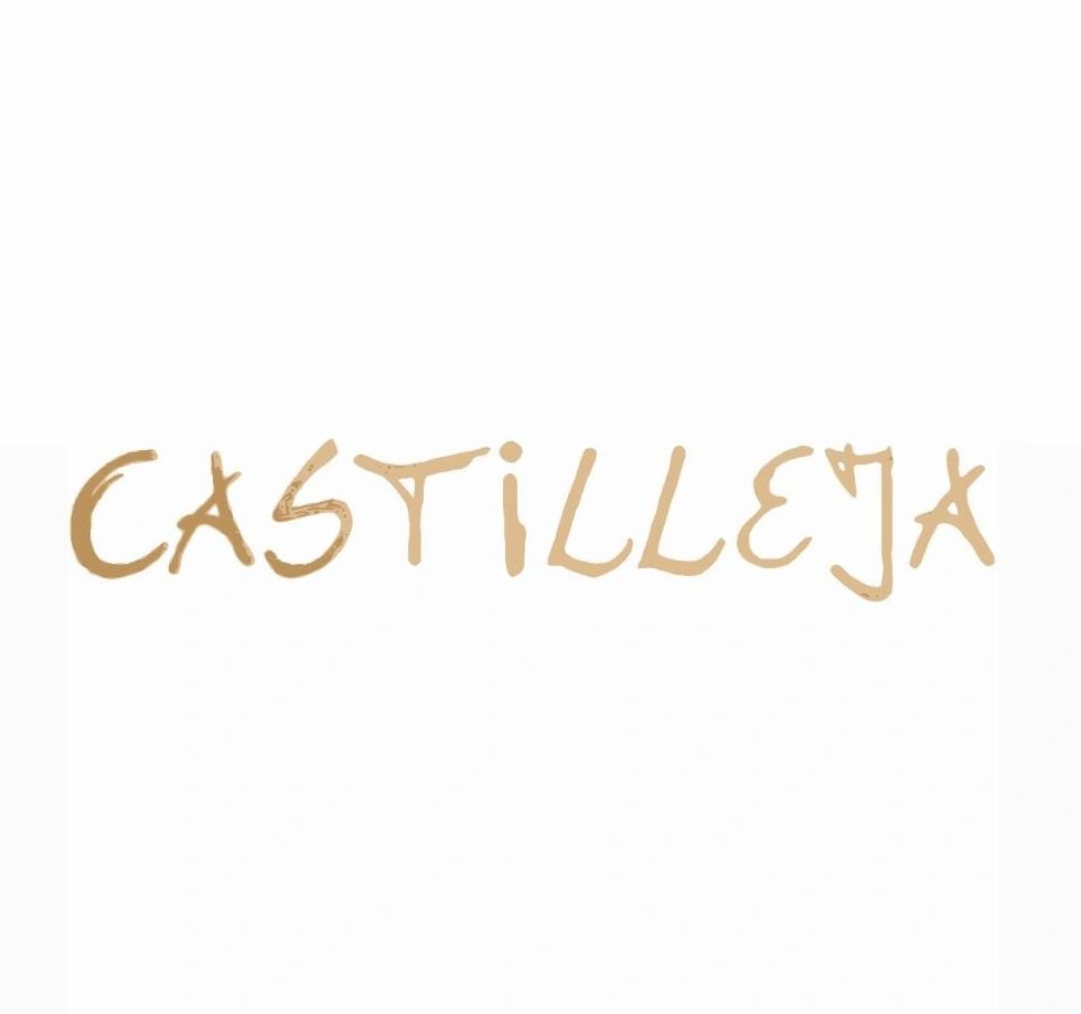 Potencias para Devoción JHS de tamaño natural.  Contactar por Whatsapp: (+34)722295484.
Realizamos envíos nacionales e internacionales. Estamos situados en la ciudad de Sevilla - España
#artesacro #catolicosdelmundo #orfebreriacastilleja