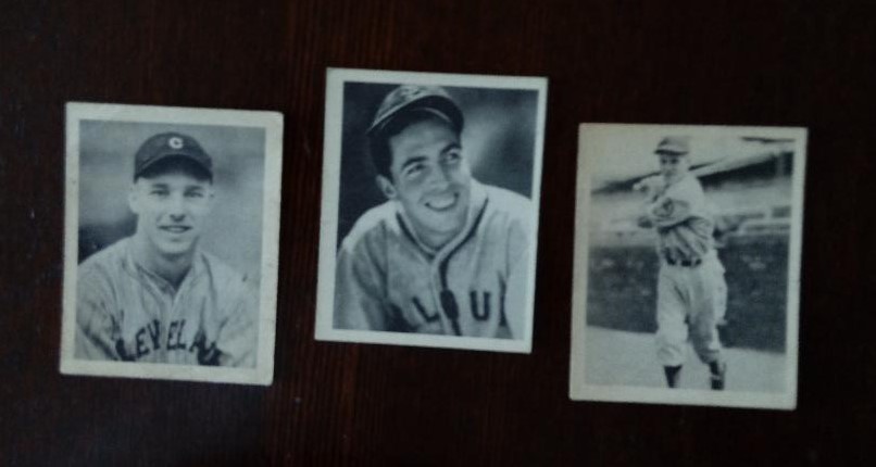 Beginning a new era w/ my oldest cards – 1939 Play Ball trio vg/ex, Ray Weatherly (Indians), Melo Almada (Browns) and Emmett Mueller (Phillies), going through the inventory for estate sale. <a href="/CardsCtb/">CTBCards</a> <a href="/bmsportscards/">Charlotte Card Guy CLTCardguy NC</a> <a href="/1focusedvideo/">Vintage Baseball</a> <a href="/MWalk66/">M W</a> <a href="/DBBallcards/">Collect Call</a> @CardGuyTO <a href="/nut_history/">BaseballHistoryNut</a>