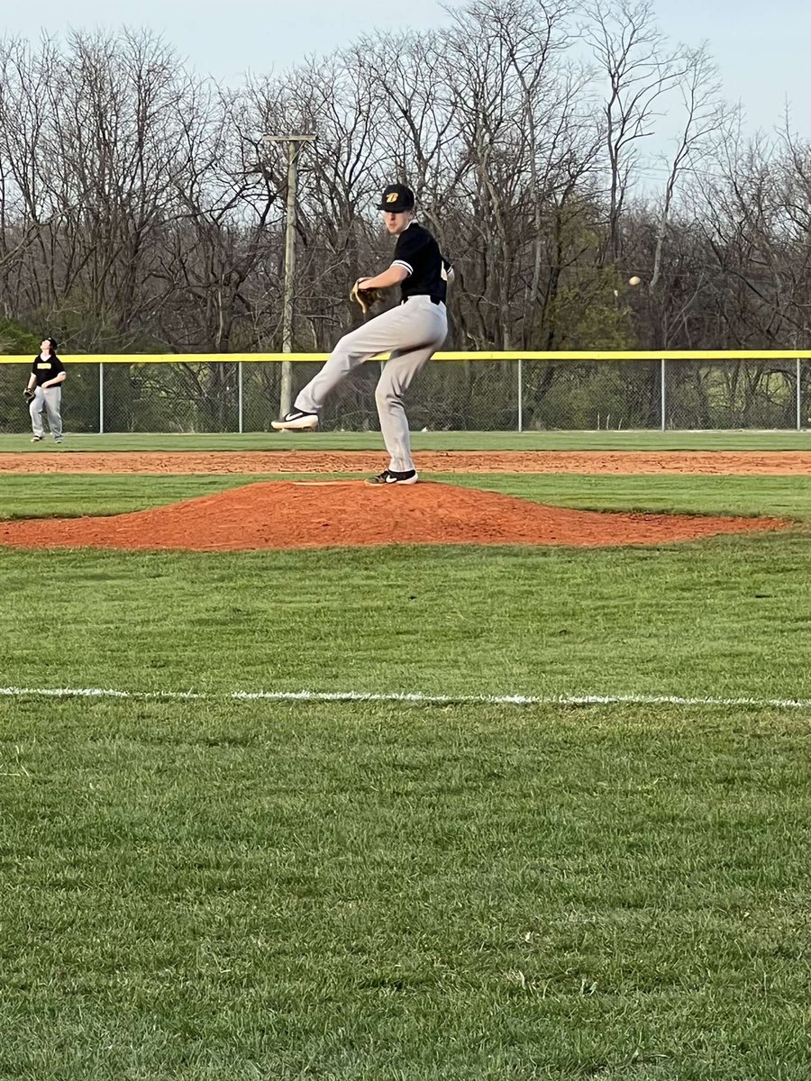 Bstrife15's tweet photo. Bl4l
#baseball @RichmondRsports 
@KyHighbaseball @TheCanesBB https://t.co/LvJXO8KqaP