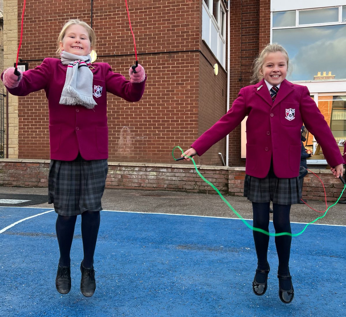 ArnoldLodgeNews's tweet photo. Skipping into the Summer Term 2022! Welcome back to all our pupils. We hope you have all enjoyed your first day back. #ALSletsmebelieve #ALSletsmeachieve #ALSletsmecreate #ALSletsmedream #ALSletsmeaspire https://t.co/rFsNLirgZx