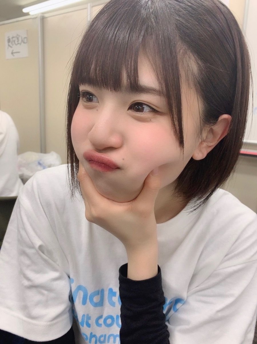 asukasanhakami's tweet photo. このちゃん！！！
23歳のお誕生日おめでとう🎂🎉

毎日このちゃんから送られてくる
｢やっほっす〜｣と｢おやすみ｣を
楽しみに生きてるよ！
たっくさんの幸せをありがとう！！
これからも応援させてもらいます！！
 #松田好花生誕祭
 #日向坂46
 #松田好花 https://t.co/7N4aIfTvQw