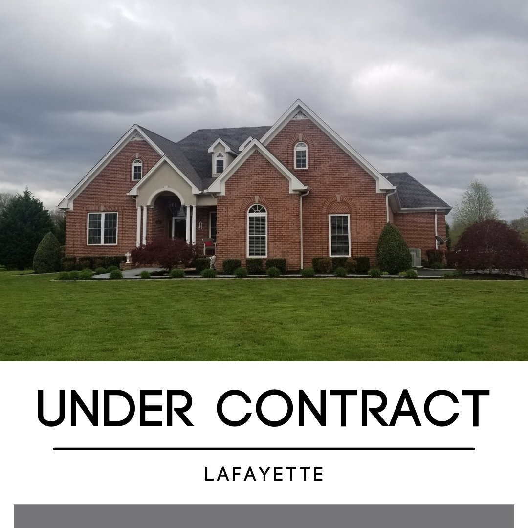 JustinTuckerTe1's tweet photo. Hooray for Brian's buyers in Lafayette! 👏

#JustinTuckerTeam #PlatinumRealtyPartners #realestate #realtor #agent #realtorlife #615realestate #middleTNrealestate #undercontract #homebuyer #LafayetteTN https://t.co/tKThWoLMd5