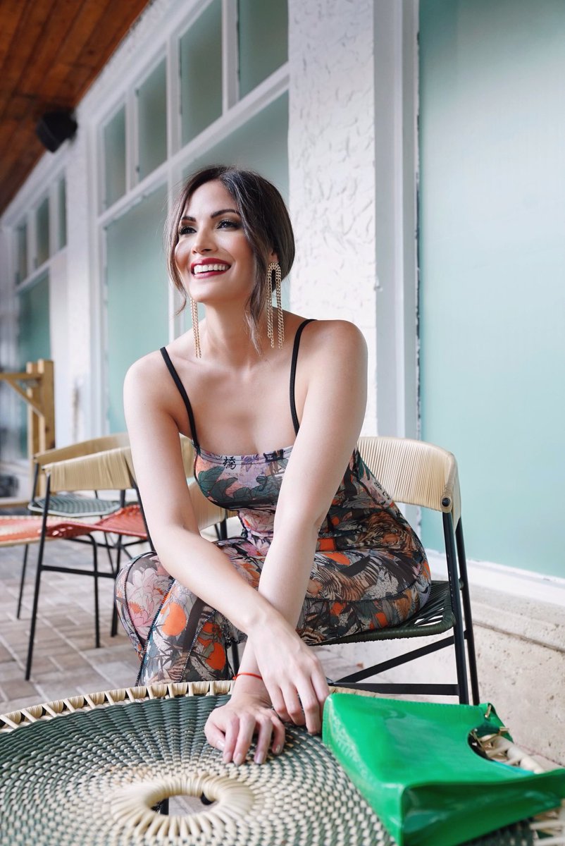 Pasando a saludar después de tanto tiempo ⌚️. Mi sacrificio x Cuaresma, se convirtió en un regalo para mi alma. Al desconectarme, estuve 💯 presente en las cosas q realmente importan. El detox de redes fue extraño, pero luego se convirtió en algo maravilloso q me dió mucha paz