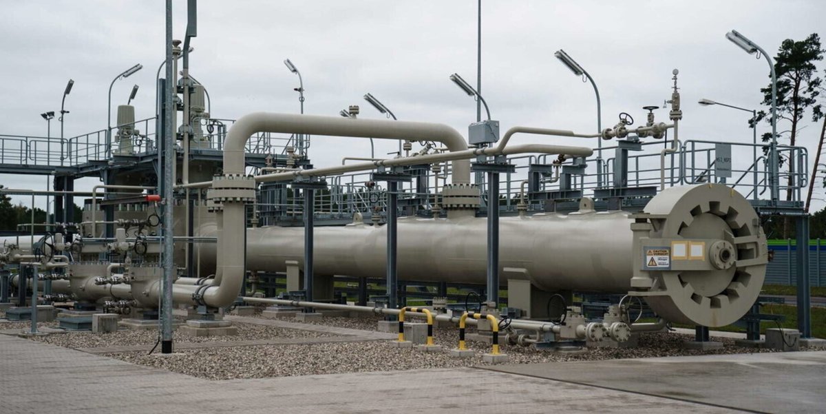 MediasetTgcom24's tweet photo. La Russia ha sospeso le forniture di gas alla Polonia  #ucraina #russia #guerra #kiev #putin #zelensky #lavrov #mariupol https://t.co/21RcIMkToG https://t.co/1ZaQ1vekvt