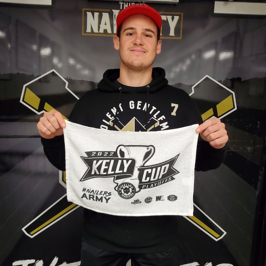 WheelingNailers's tweet photo. Come cheer on the #Nailers as we return to WesBanco Arena tomorrow night at 7:10 PM and get your Kelly Cup Playoffs rally towel! 🤗 #NailersArmy #KellyCupPlayoffs22 https://t.co/LRAuoMYsGl