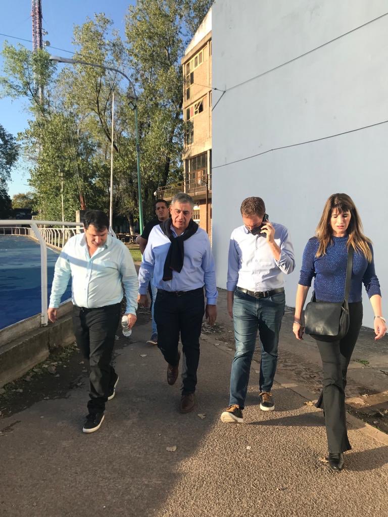P_Villalba's tweet photo. #EselColo junto a los referentes, militantes y vecinos de Moreno https://t.co/y9Go1d9gmX