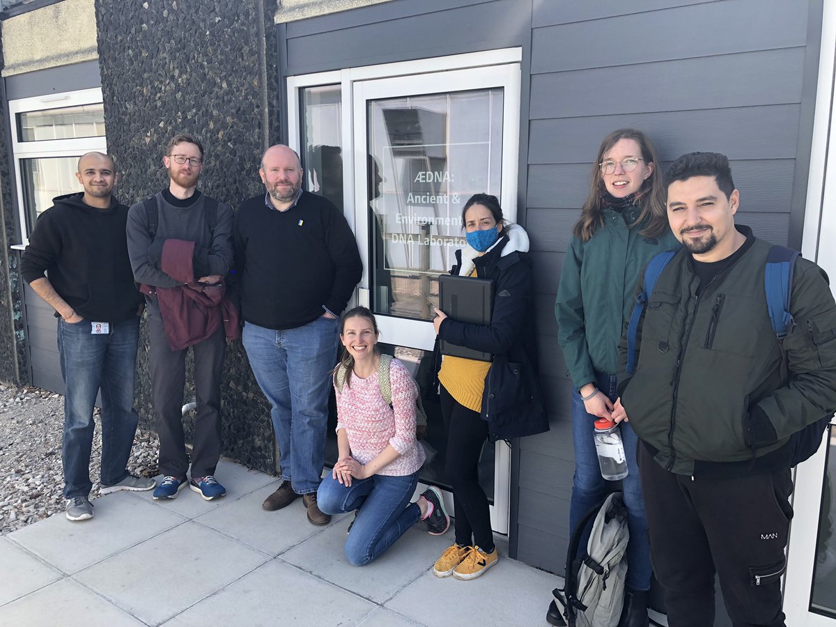 Thanks to <a href="/aclarkenz/">Andrew Clarke</a> for giving the <a href="/PalaeoRas/">PalaeoRAS</a> team a tour around his new aDNA lab today @UoNFutureFood