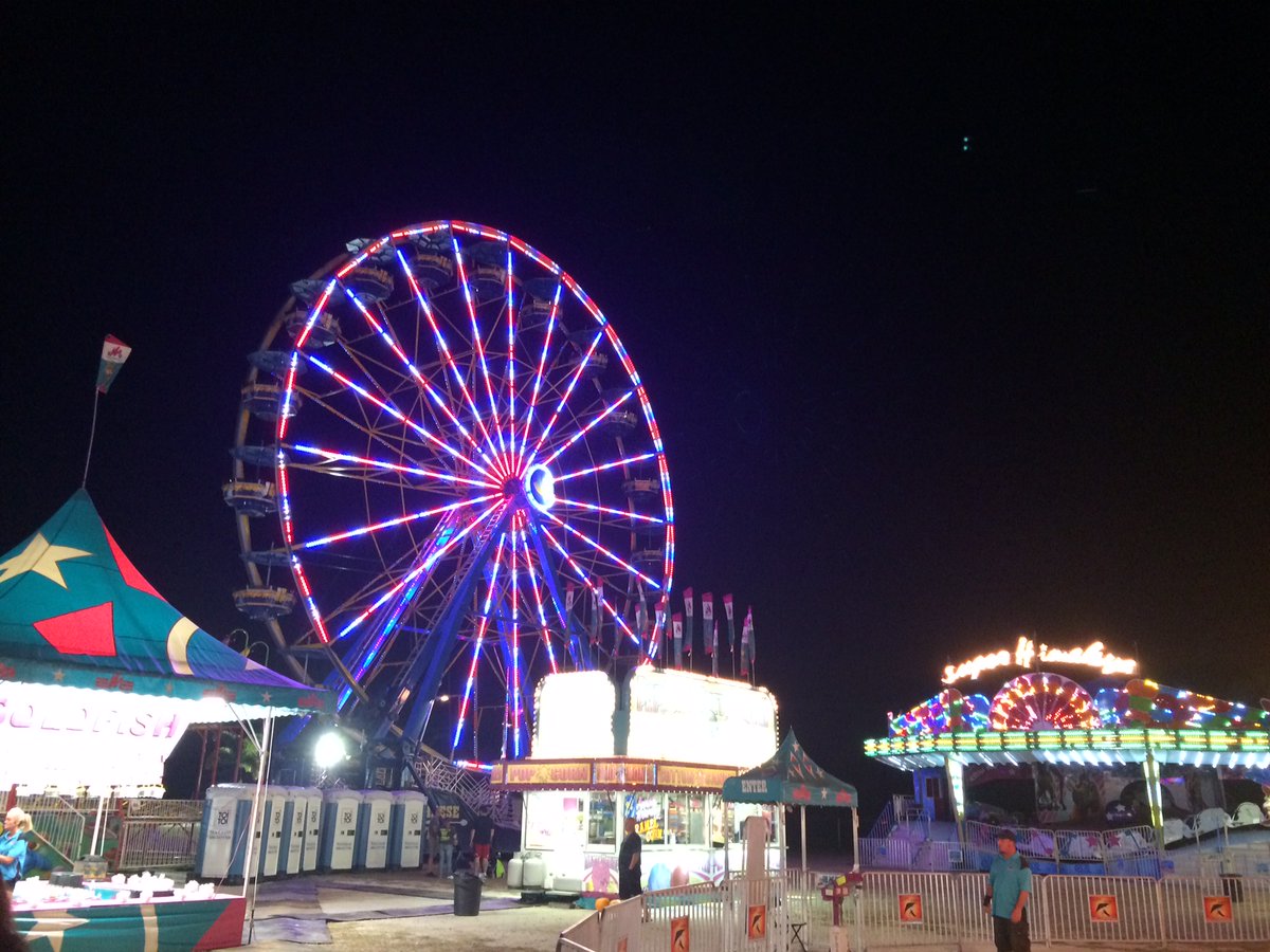 Looking to make those weekend plans?  Come on out to the <a href="/fairatfenwayso/">Fair at Fenway South</a> .  Discounts and 2-4-1 entry available online at fairatfenway.com/tickets 

Hours next two weekends:
Thursday 5pm-10pm
Friday 5pm-11pm
Saturday 3pm-11pm
Sunday 3pm-10pm