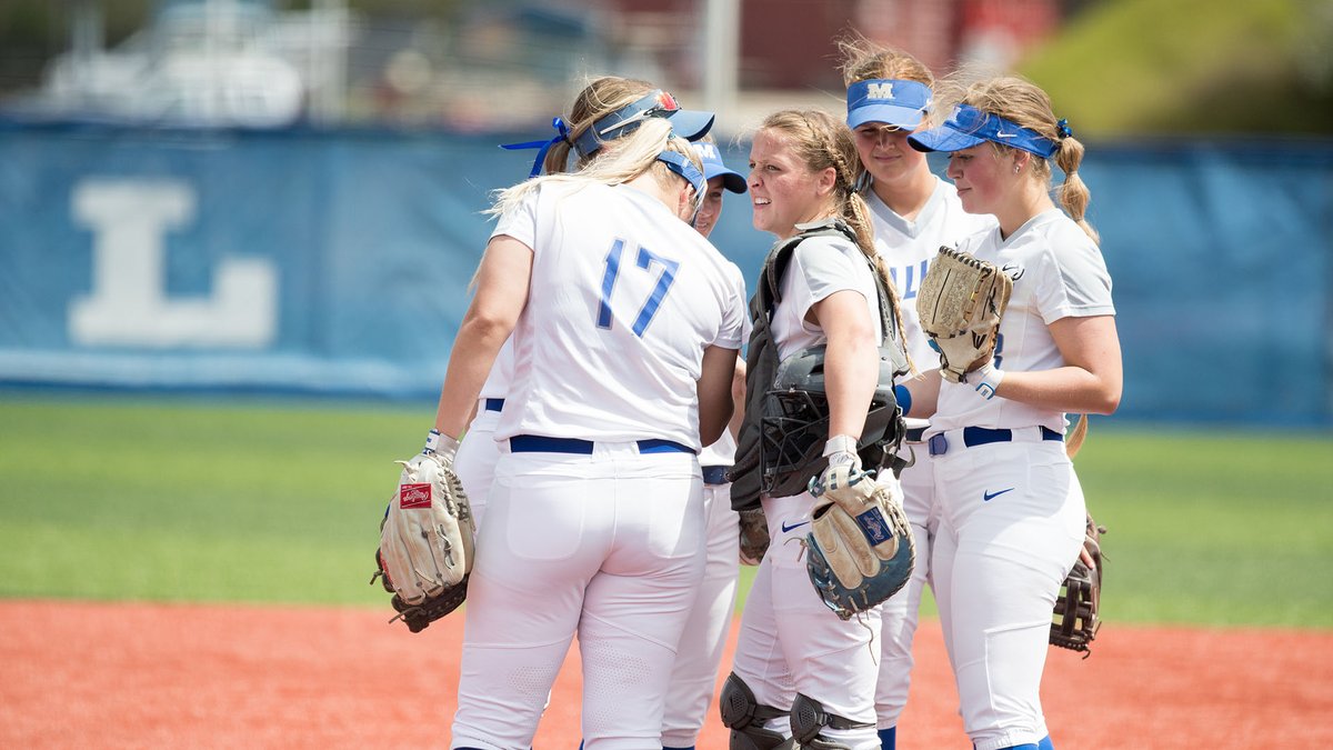 MUBigBlue's tweet photo. Millikin softball ranked #23 in this week's NFCA Division III poll.
The Big Blue play at Illinois Wesleyan this afternoon in a battle for the top spot in the CCIW standings. https://t.co/1MjBuom9L7