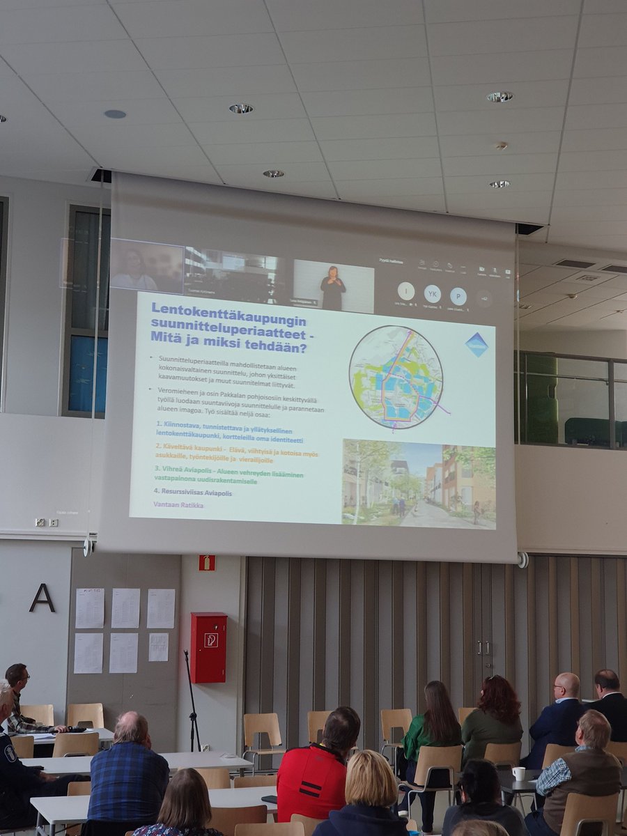 Aluearkkitehti Johanna Rajala kertoo #Aviapolis:ksen kaavoituksesta. Lentokenttäkaupunginosasta on tarkoitus tulla vihreä ja viihtyisä. Metsäisyys ja kaupunkivihreä on kansainvälinen bränditekijä. #Vantaa #Ylästö #asukasfoorumi #osallistuvavantaa