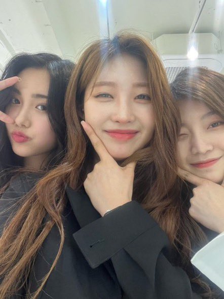 seeffiimm's tweet photo. the trio🥹 https://t.co/Fjv7w873Ll