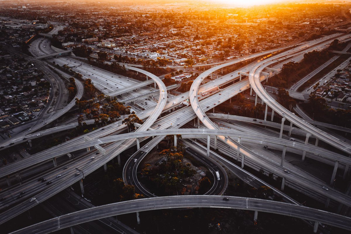 FrontLaneSafety's tweet photo. Check out this dramatic shot of a famous interchange in #LosAngeles. Can you name it?

#carsafety #safetytech #safetytechnology #frontlane #fleetmanagement #fleetsafety #familycar #collisionalert #collisionavoidance https://t.co/NhkzXL8bjP